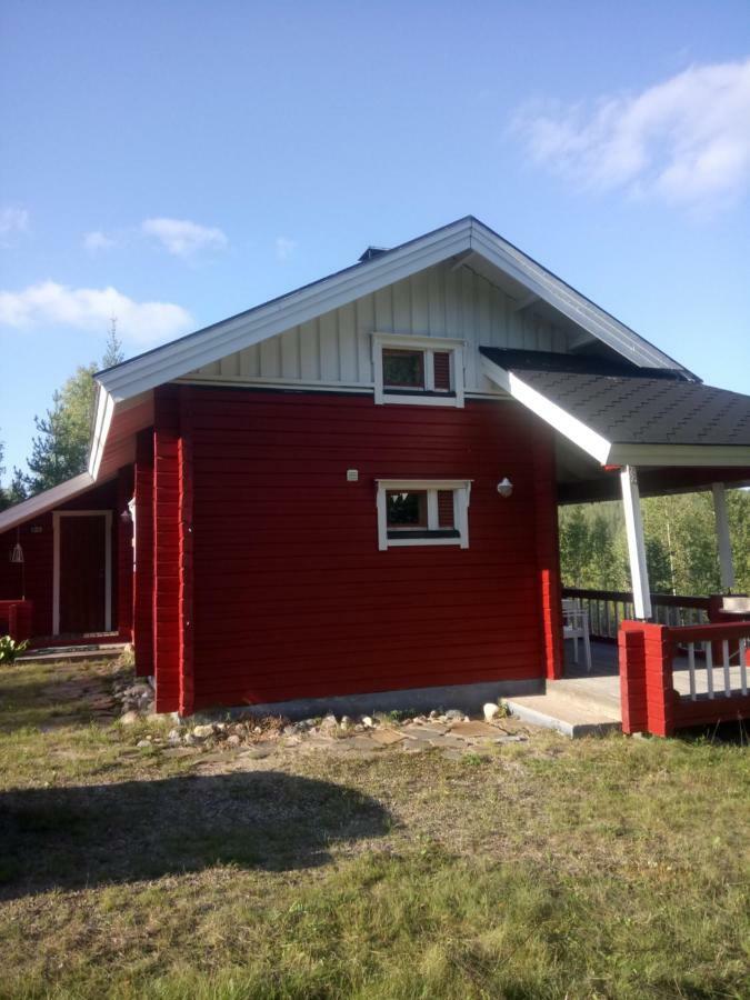 Metsorinne Kotila Buitenkant foto